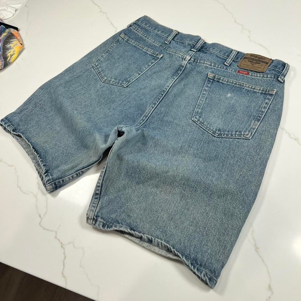 Wrangler Denim Shorts Mens Relaxed Fit Blue Jean Jorts Size 38